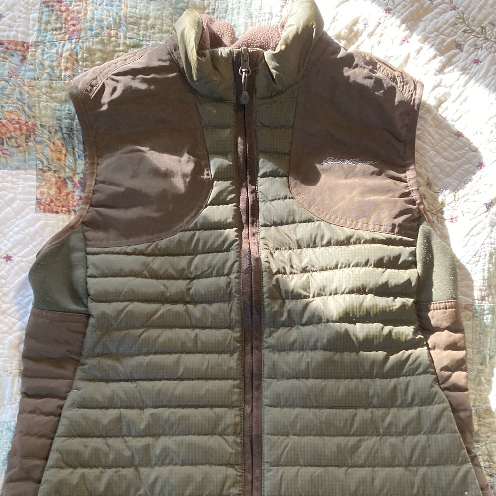 Eddie Bauer Women's Green Quilted Vest